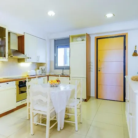 Διαμέρισμα Grace Luxury Next To Old Town *